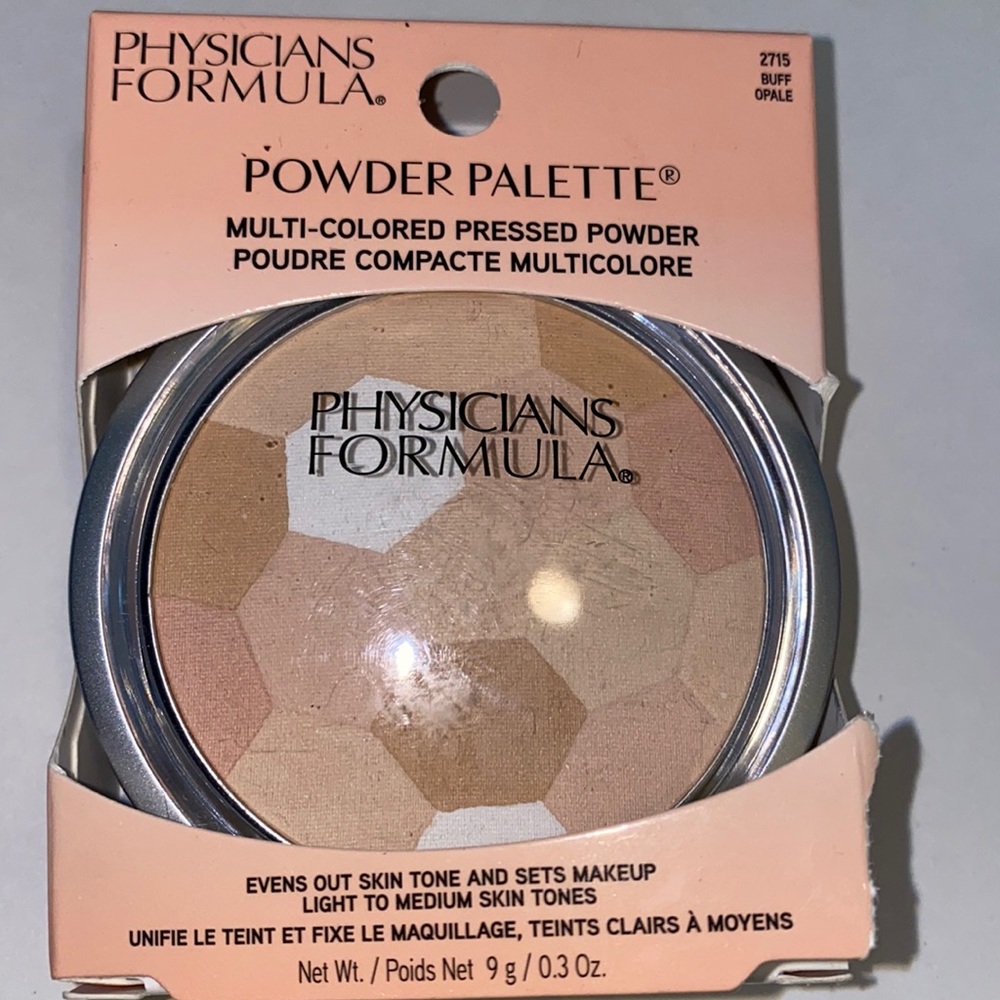 NEW (box is ripped in one corner) Physicians Formula powder palette